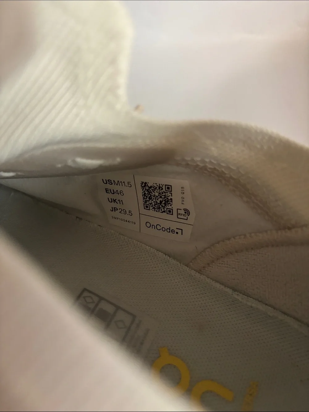 On Running Cloud 6 Versa in Ice | Spirulina Size 11.5 ~ Excellent